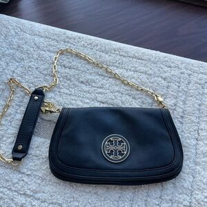 Tory Burch Flat Black Crossbody Purse
